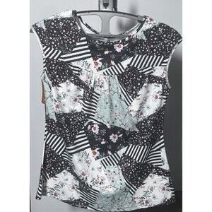 NWT S Tank Top Women Scoop Neck Loose Fit Floral Cottage Core Boho Soesdemo